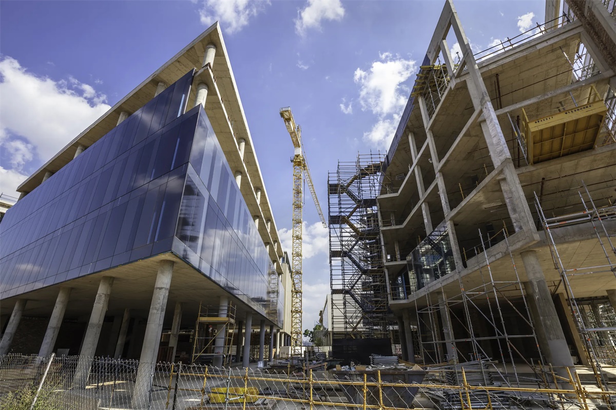 Building the Future: Essential Hardware Components and Their Manufacturing Processes in the Construction Industry